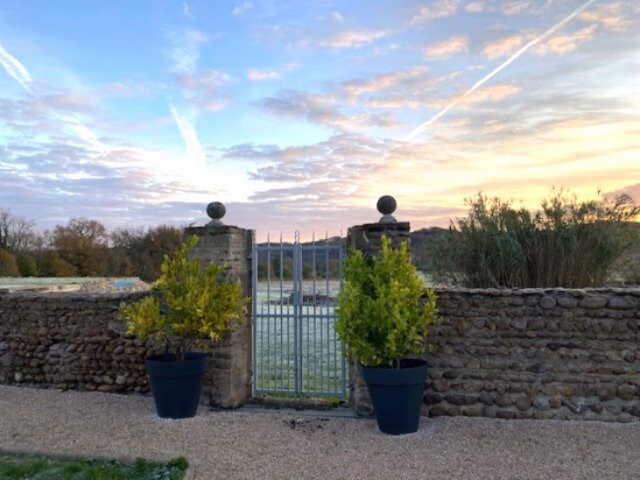 Unique accommodation for a holiday in rural South-West France. Peyroulat.com
